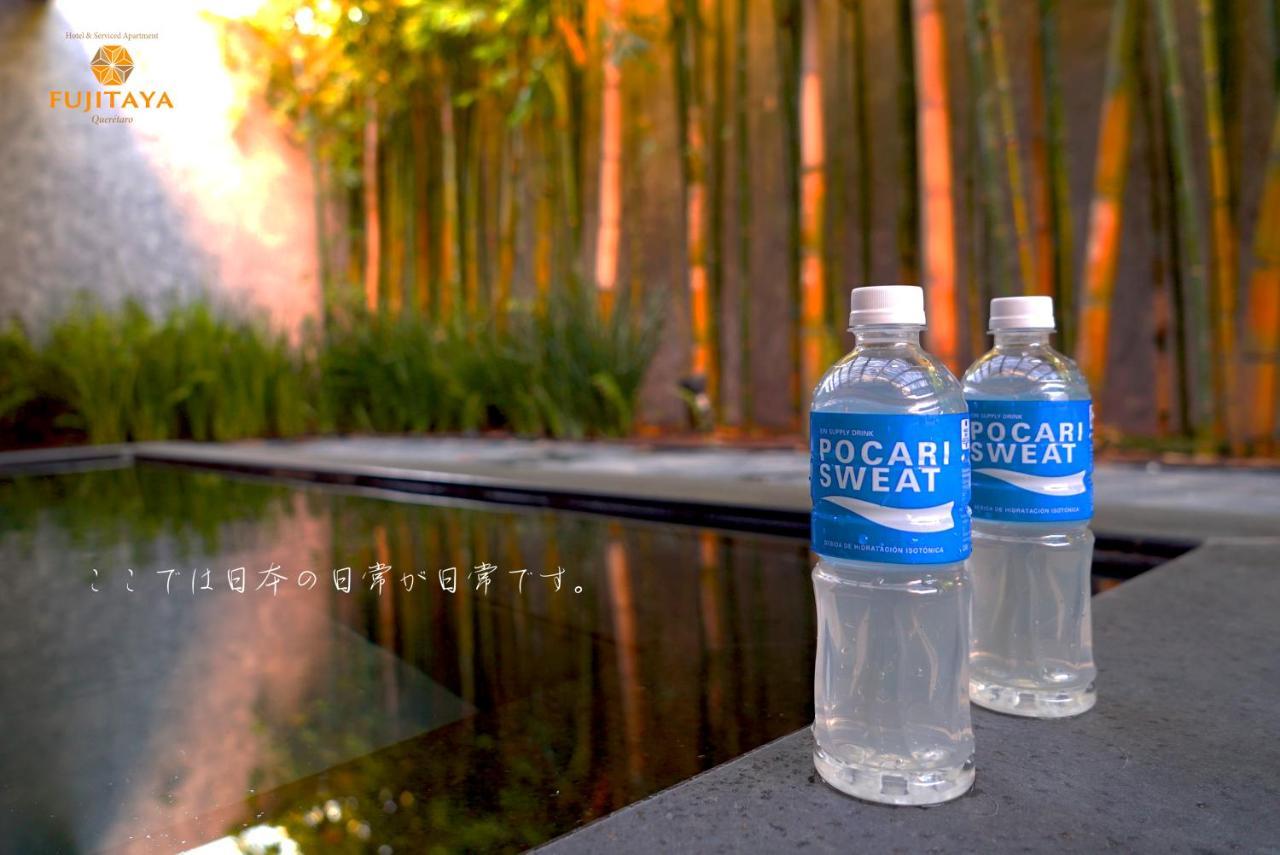 Fujitaya Queretaro 호텔 외부 사진 Bottles of Pocari Sweat