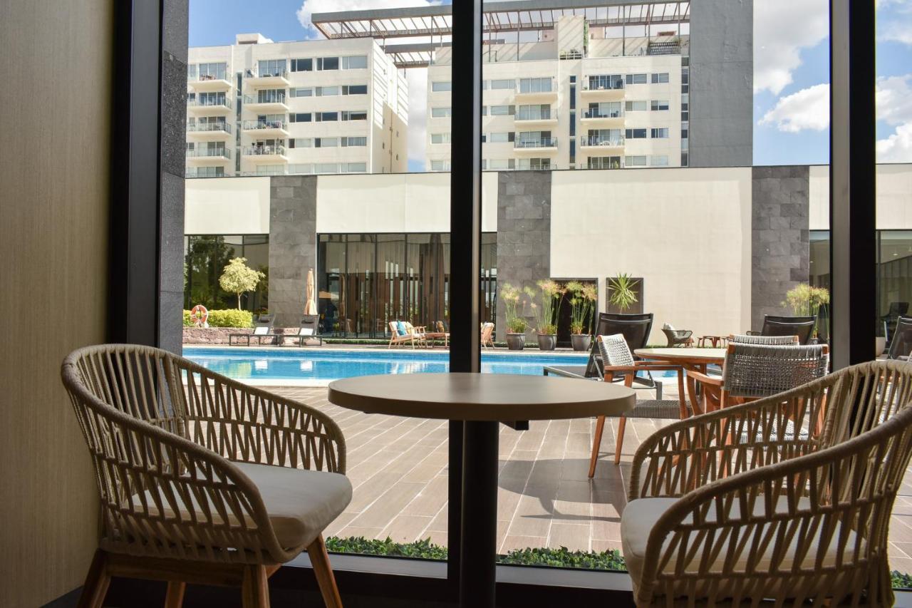 Fujitaya Queretaro 호텔 외부 사진 The pool at the hotel