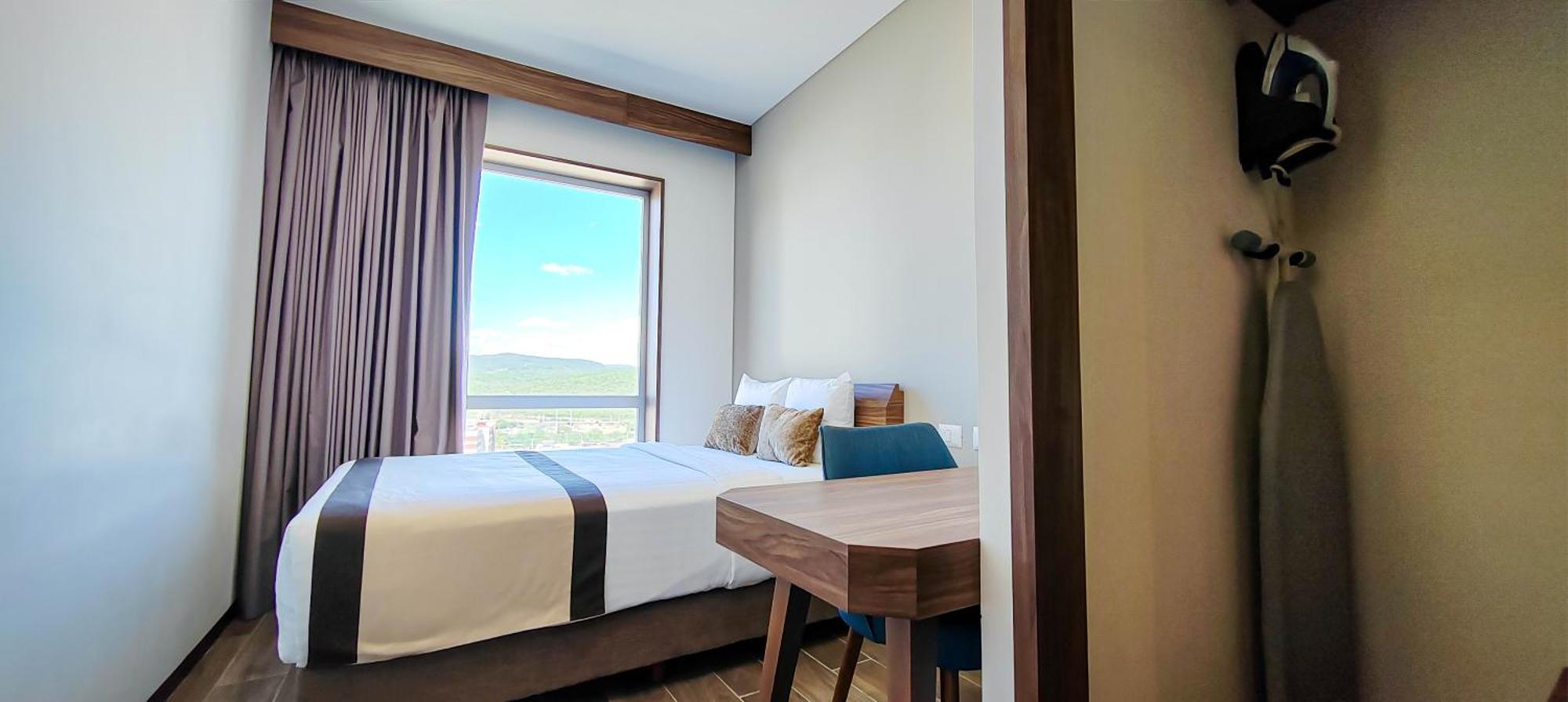 Fujitaya Queretaro 호텔 외부 사진 A bedroom at the hotel